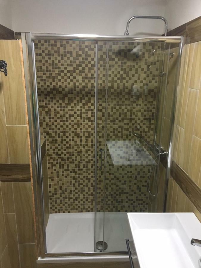 נאפולי B&B Da Maria מראה חיצוני תמונה